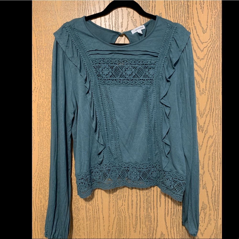 EyeShadow Long sleeve shirt